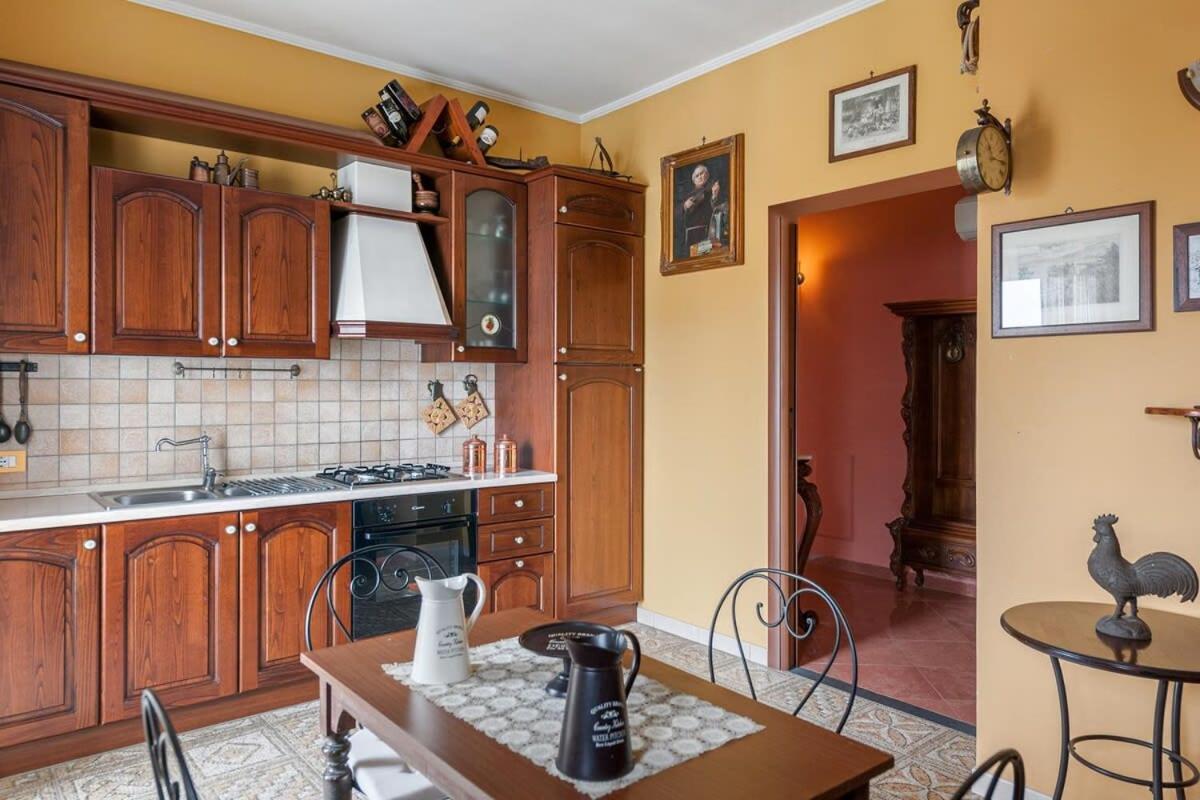 Appartement La Musica In The Heart Of Sorrento, 100 M From Station Extérieur photo